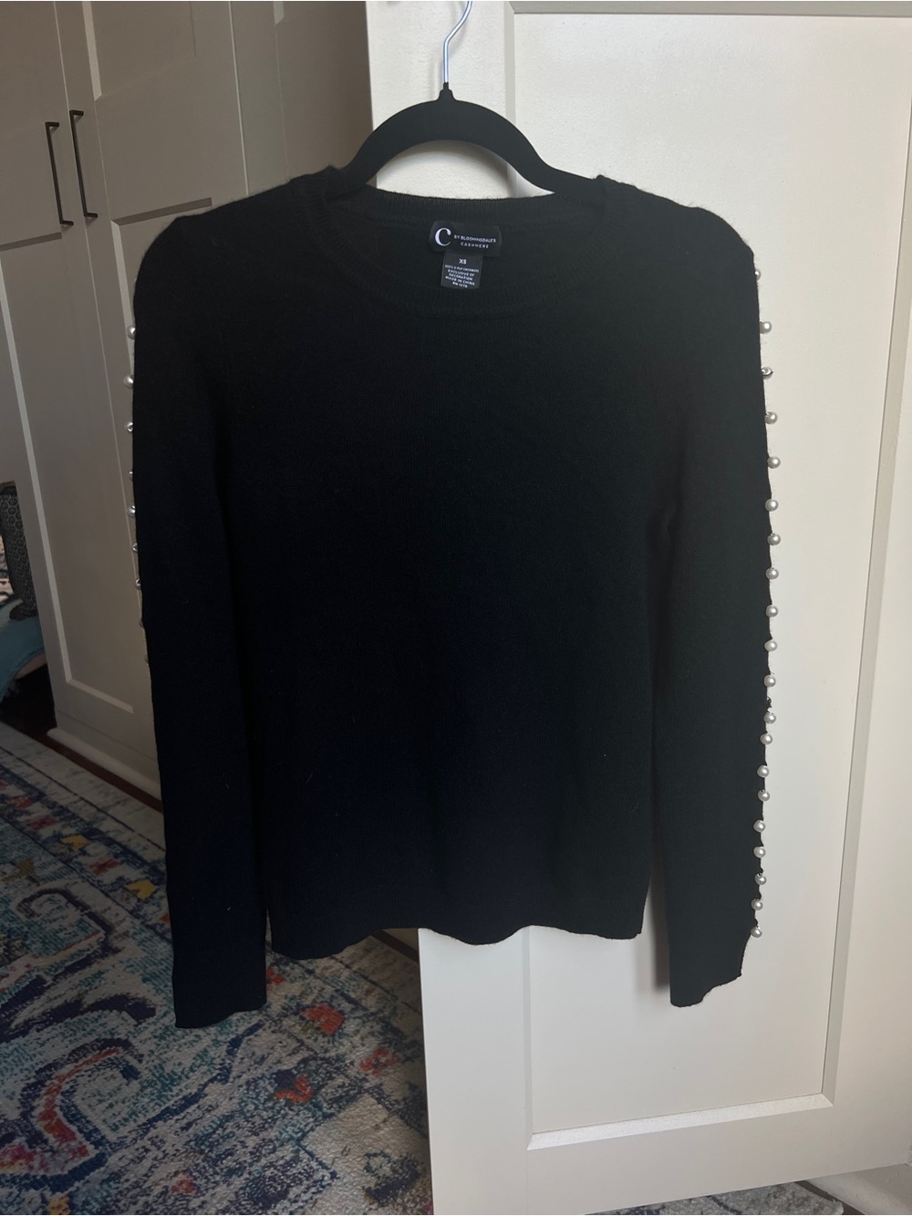 C by Bloomingdales 100% Cashmere Pearl Embellished Black Crewneck Sweater xs